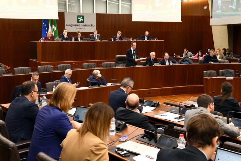 In Aula il dibattito sulla comunicazione del Presidente Fontana in tema di suidicio mediclamente assisistito